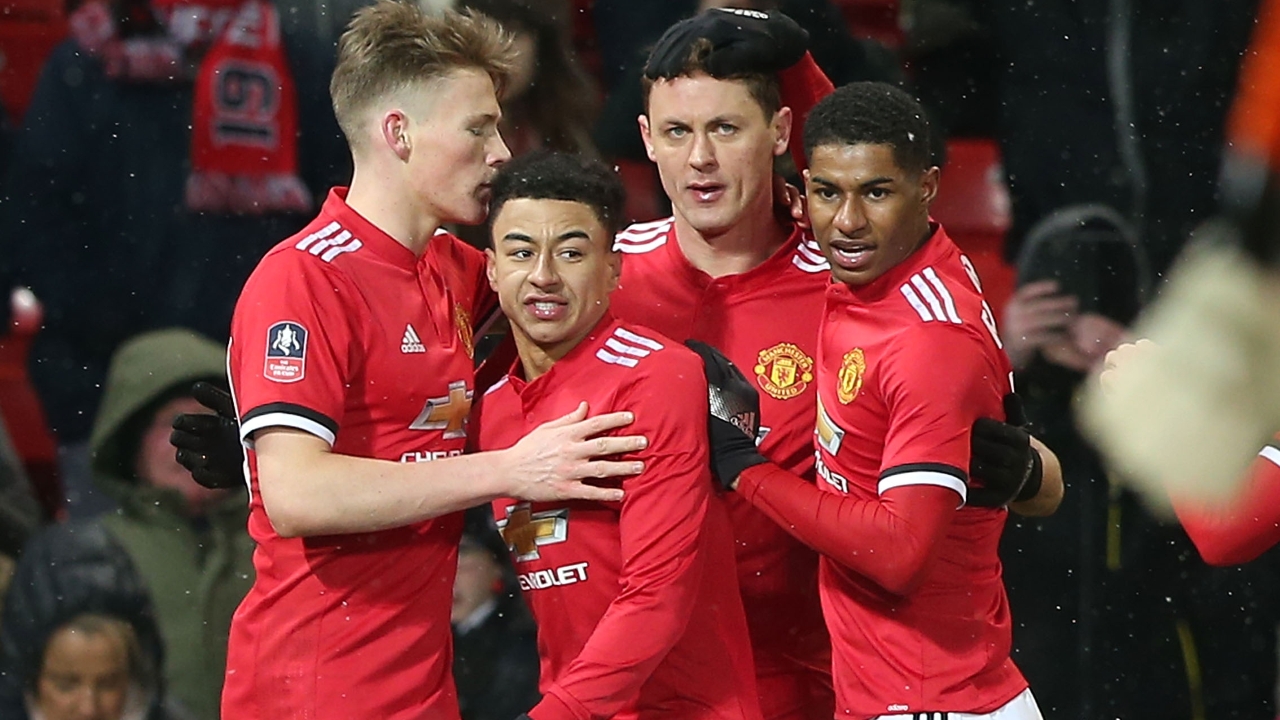 九游游戏中心-窗口期布莱顿门线救险——足总杯节点到来；底气十足；赛程密集仍需轮换的简单介绍-九游游戏中心